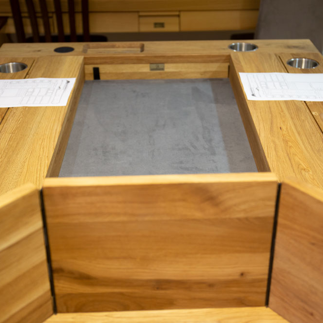 The Geeknson Bristol Board Game Table by Geeknson Team D&D Bench BT