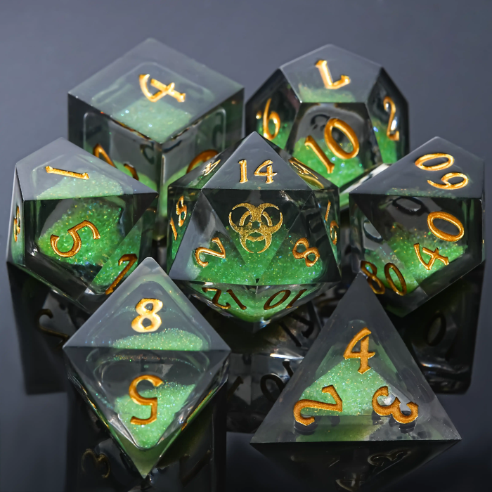 Couverture de Mage Potion Dice: Handcrafted liquid Core RPG dice
