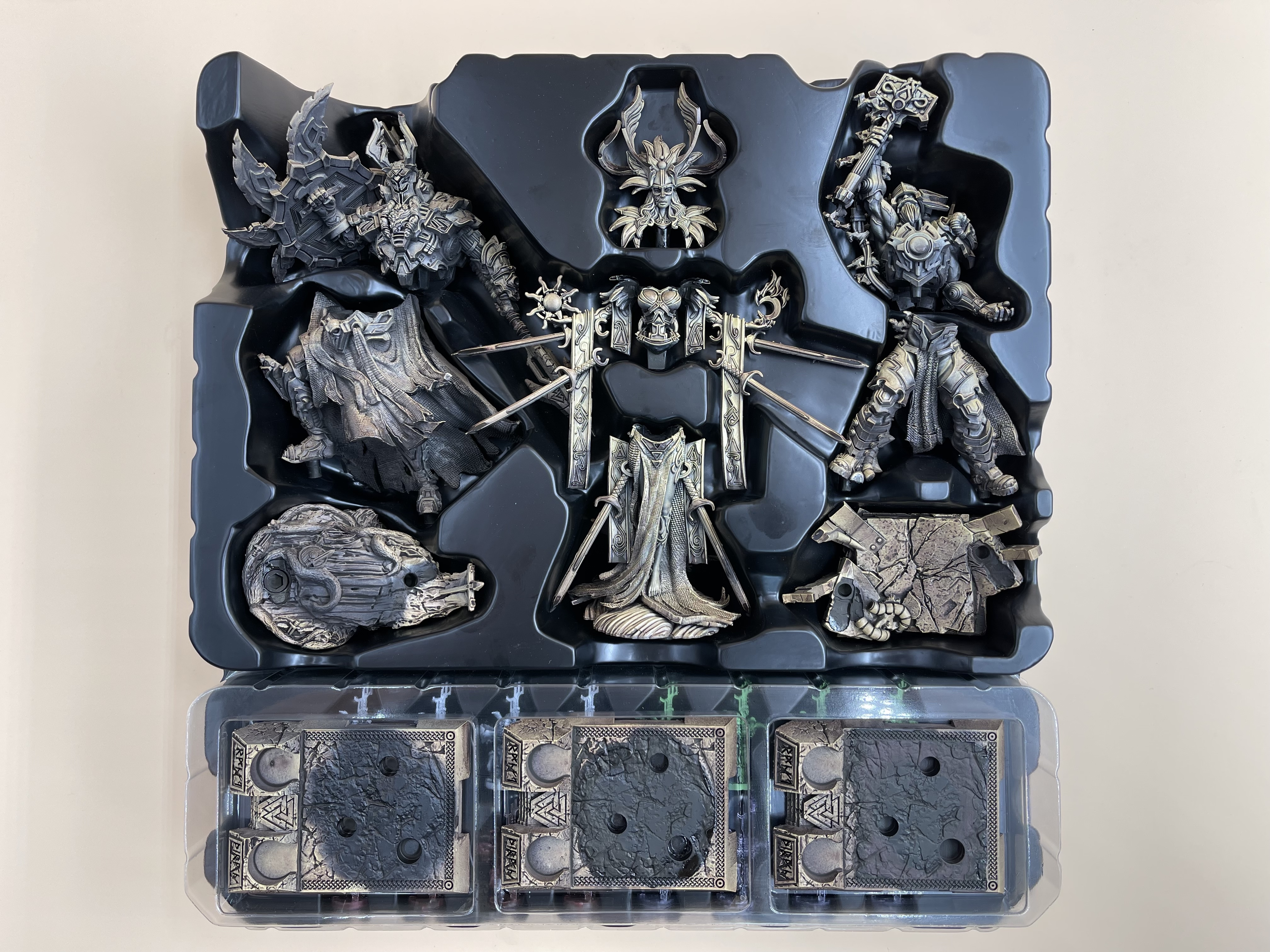 Lords of Ragnarok by Awaken Realms - Core Box spotlight and